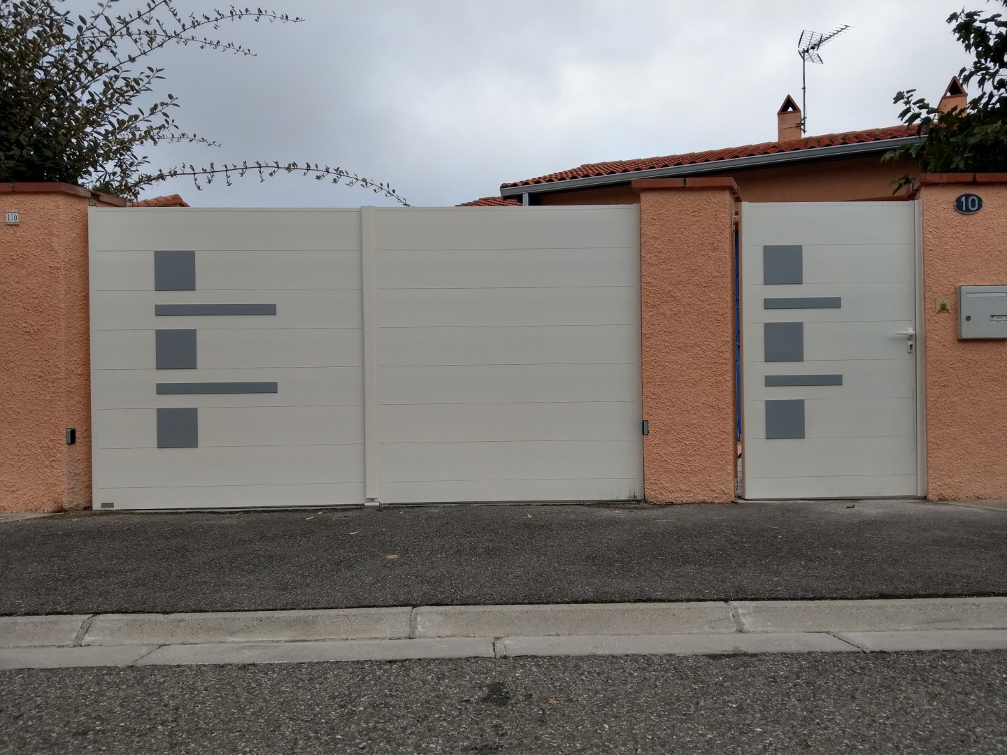 Pose de portail à Aucamville en Haute-Garonne